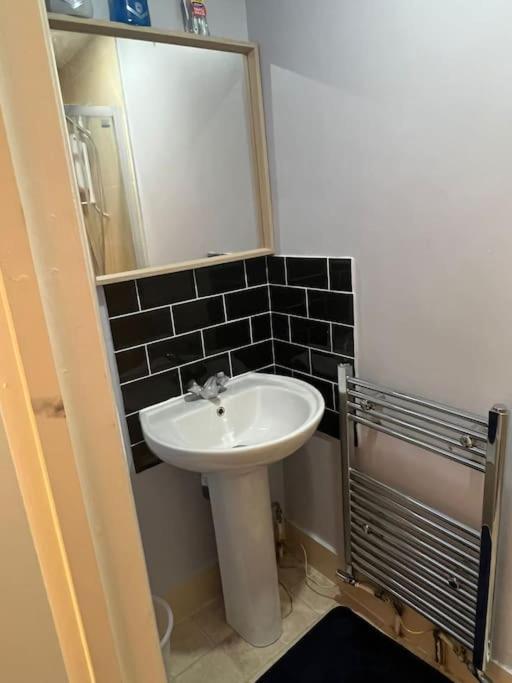 001- Lovely 3-Bedroom Very Close To Oxford Street London Exterior foto