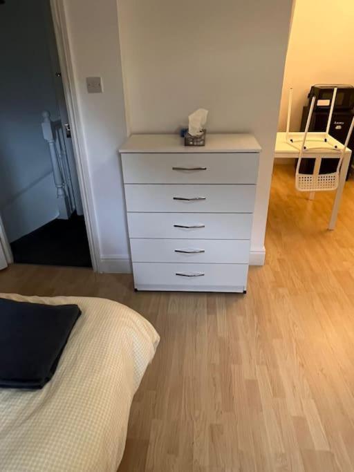 001- Lovely 3-Bedroom Very Close To Oxford Street London Exterior foto