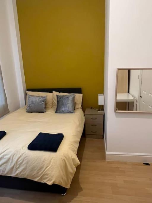 001- Lovely 3-Bedroom Very Close To Oxford Street London Exterior foto